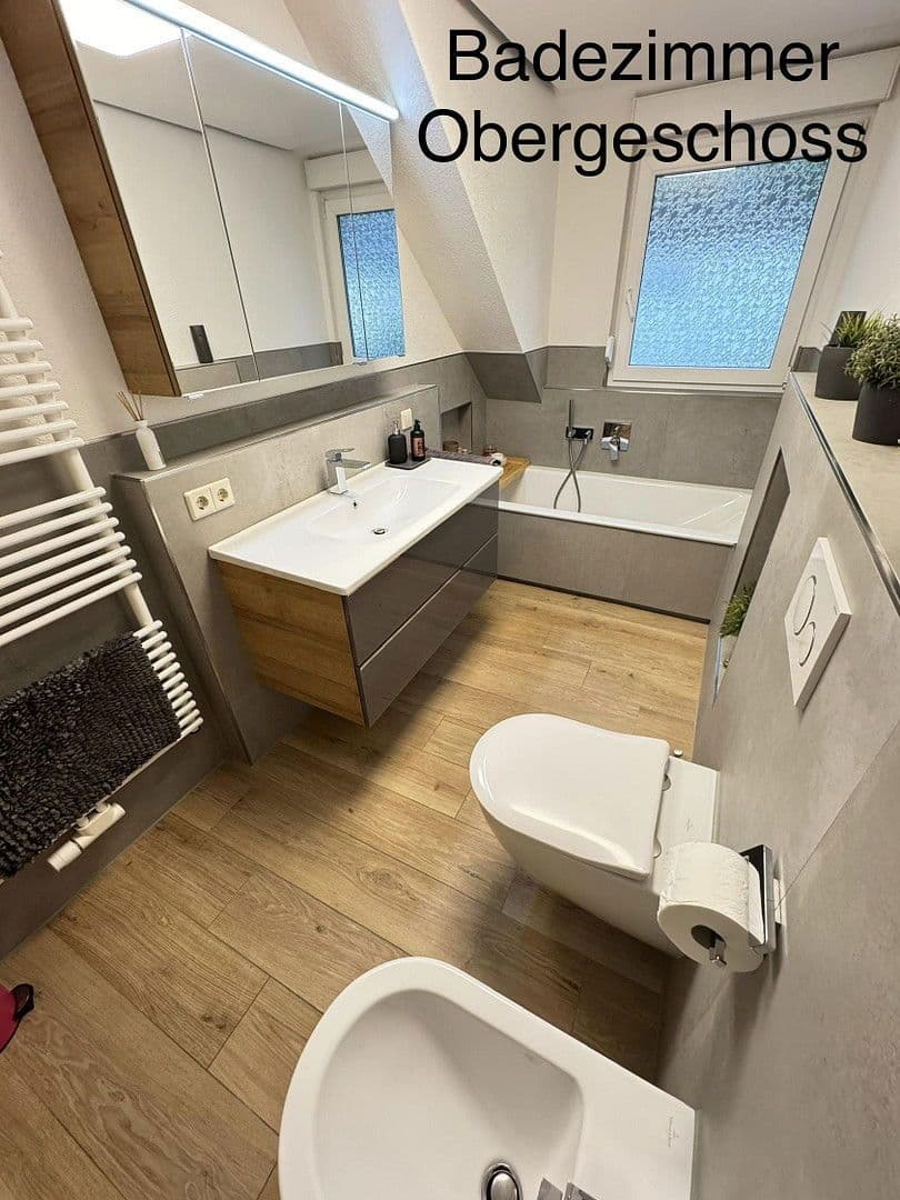 Prodej domu 165 m², pozemek 1.300 m², Forchtenberg, Bádensko-Württembersko Prodej domu 165 m², pozemek 1.300 m², Forchtenberg, Bádensko-Württembersko