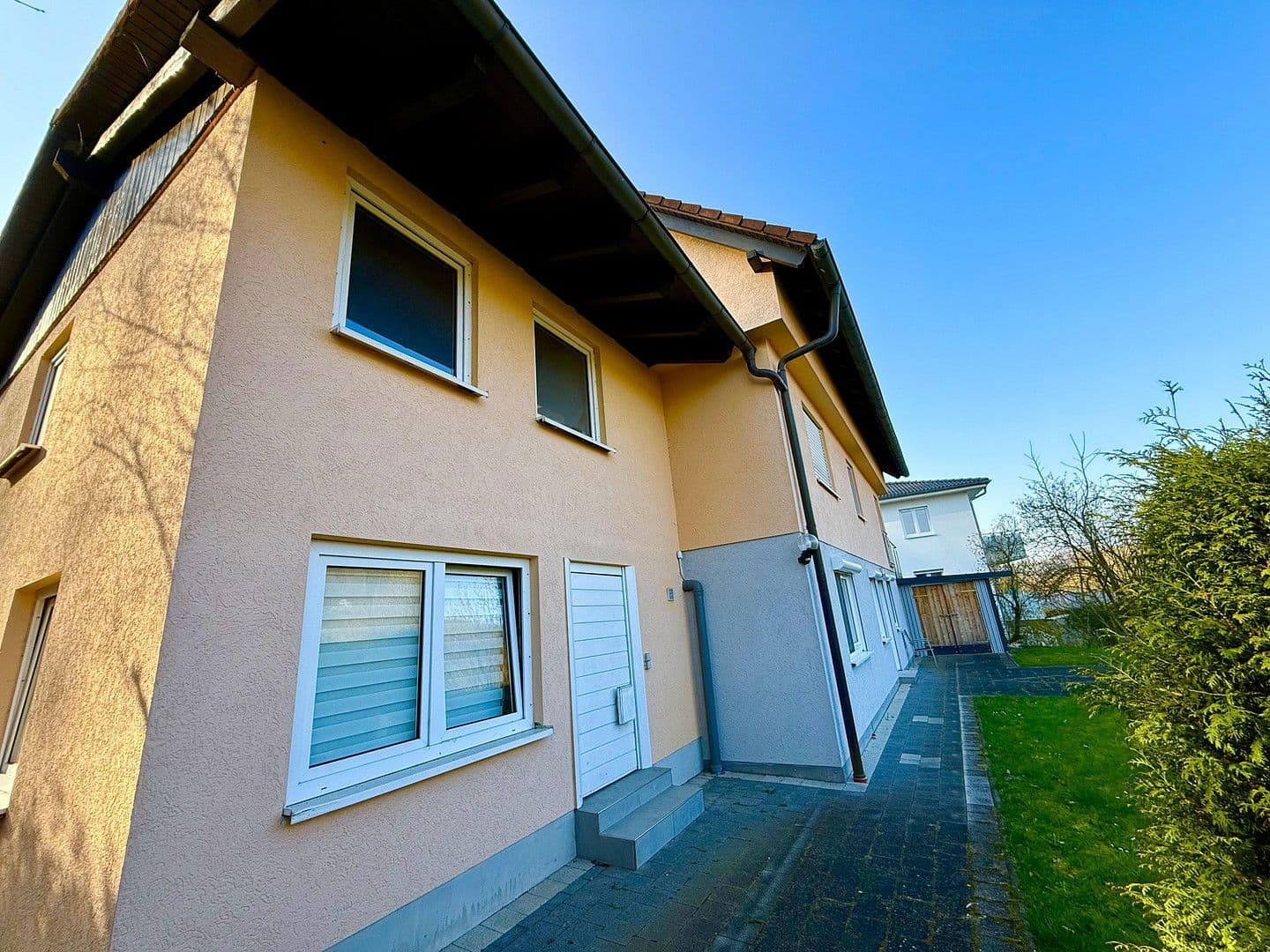 Prodej domu 165 m², pozemek 1.300 m², Forchtenberg, Bádensko-Württembersko Prodej domu 165 m², pozemek 1.300 m², Forchtenberg, Bádensko-Württembersko