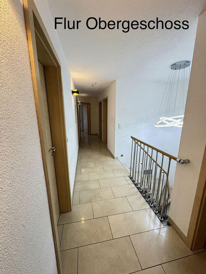 Prodej domu 165 m², pozemek 1.300 m², Forchtenberg, Bádensko-Württembersko Prodej domu 165 m², pozemek 1.300 m², Forchtenberg, Bádensko-Württembersko