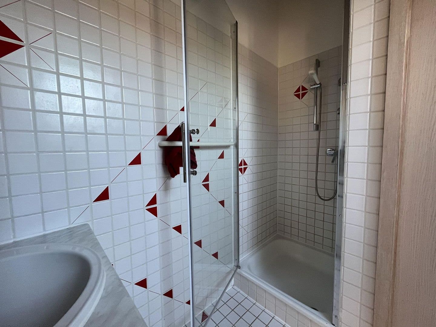 Pronájem domu 130 m², pozemek 880 m², Egerlandweg 1, Uhingen, Bádensko-Württembersko Pronájem domu 130 m², pozemek 880 m², Egerlandweg 1, Uhingen, Bádensko-Württembersko