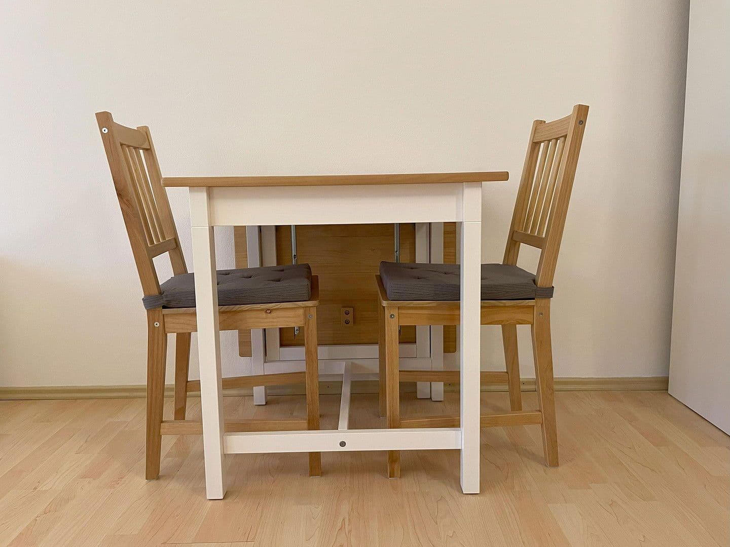 Pronájem bytu 1+1 42 m², Koldestraße 8, Erlangen, Bavorsko Pronájem bytu 1+1 42 m², Koldestraße 8, Erlangen, Bavorsko