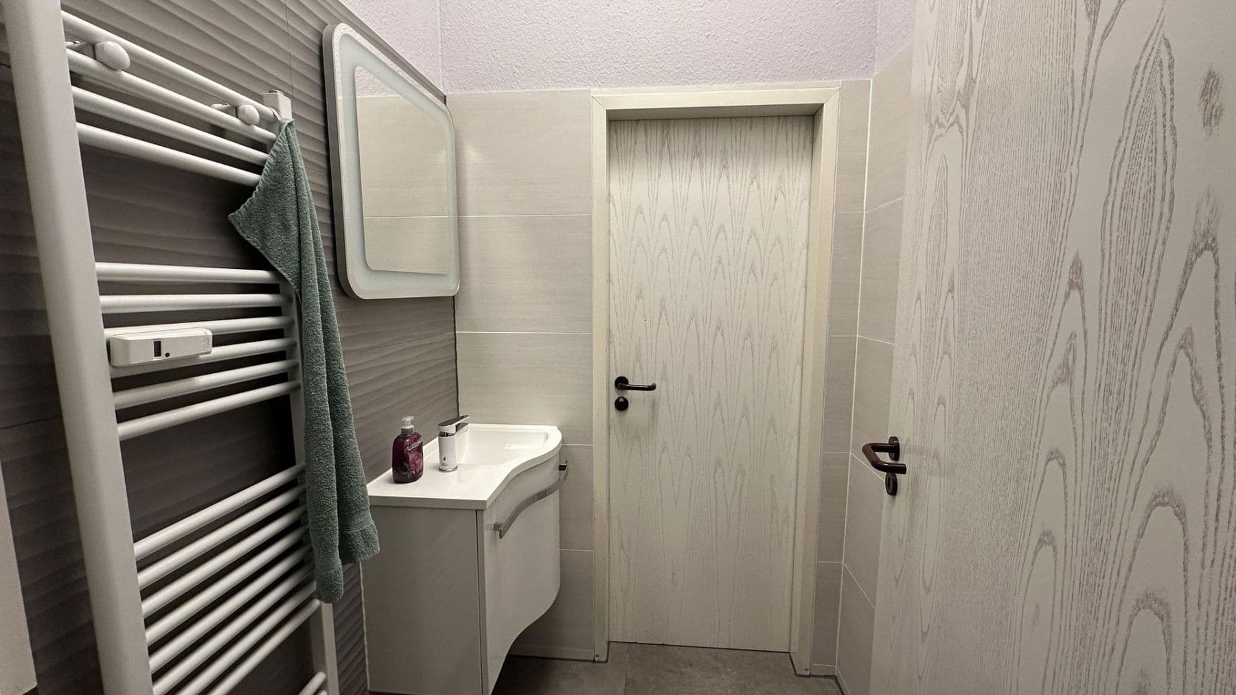 Pronájem kanceláře 145 m², Wurzner Straße 151, Leipzig, Sasko Pronájem kanceláře 145 m², Wurzner Straße 151, Leipzig, Sasko