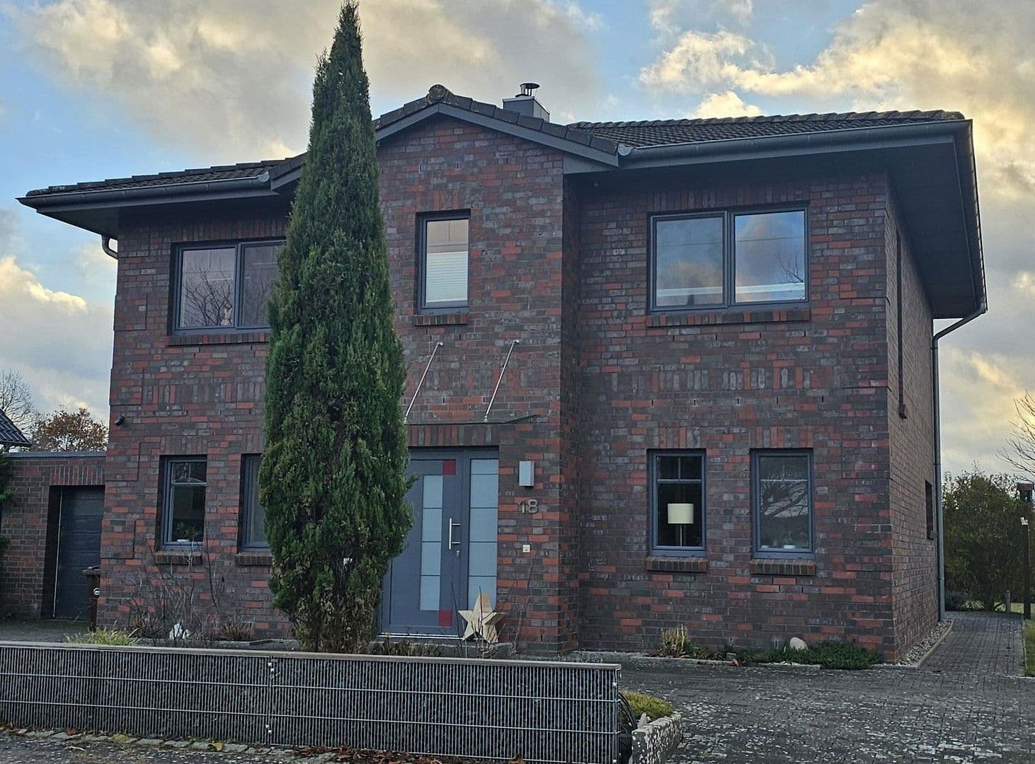 Prodej domu 167 m², pozemek 715 m², Nortorf, Šlesvicko-Holštýnsko Prodej domu 167 m², pozemek 715 m², Nortorf, Šlesvicko-Holštýnsko