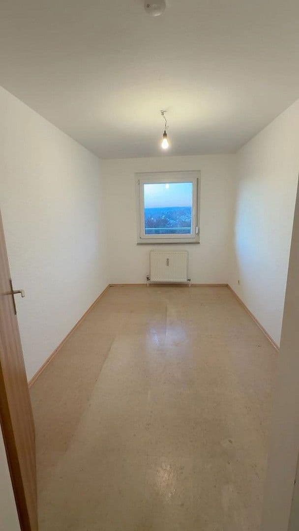 Prodej bytu 3+1 75 m², Hohenstaufenstrasse 100, Göppingen, Bádensko-Württembersko Prodej bytu 3+1 75 m², Hohenstaufenstrasse 100, Göppingen, Bádensko-Württembersko