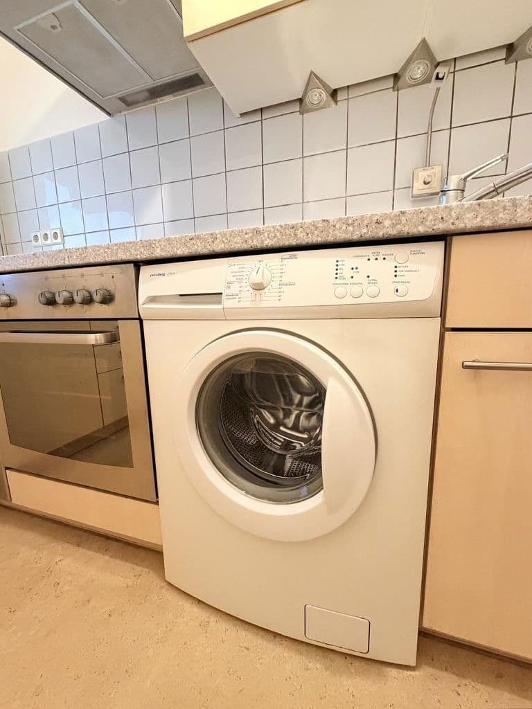 Prodej bytu 3+1 75 m², Hohenstaufenstrasse 100, Göppingen, Bádensko-Württembersko Prodej bytu 3+1 75 m², Hohenstaufenstrasse 100, Göppingen, Bádensko-Württembersko