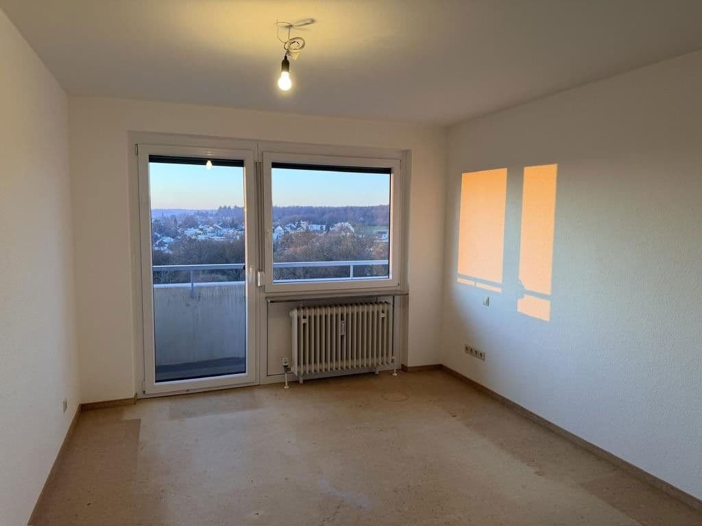 Prodej bytu 3+1 75 m², Hohenstaufenstrasse 100, Göppingen, Bádensko-Württembersko Prodej bytu 3+1 75 m², Hohenstaufenstrasse 100, Göppingen, Bádensko-Württembersko