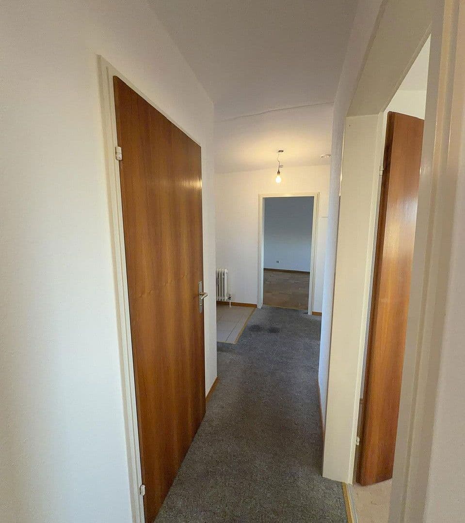 Prodej bytu 3+1 75 m², Hohenstaufenstrasse 100, Göppingen, Bádensko-Württembersko Prodej bytu 3+1 75 m², Hohenstaufenstrasse 100, Göppingen, Bádensko-Württembersko