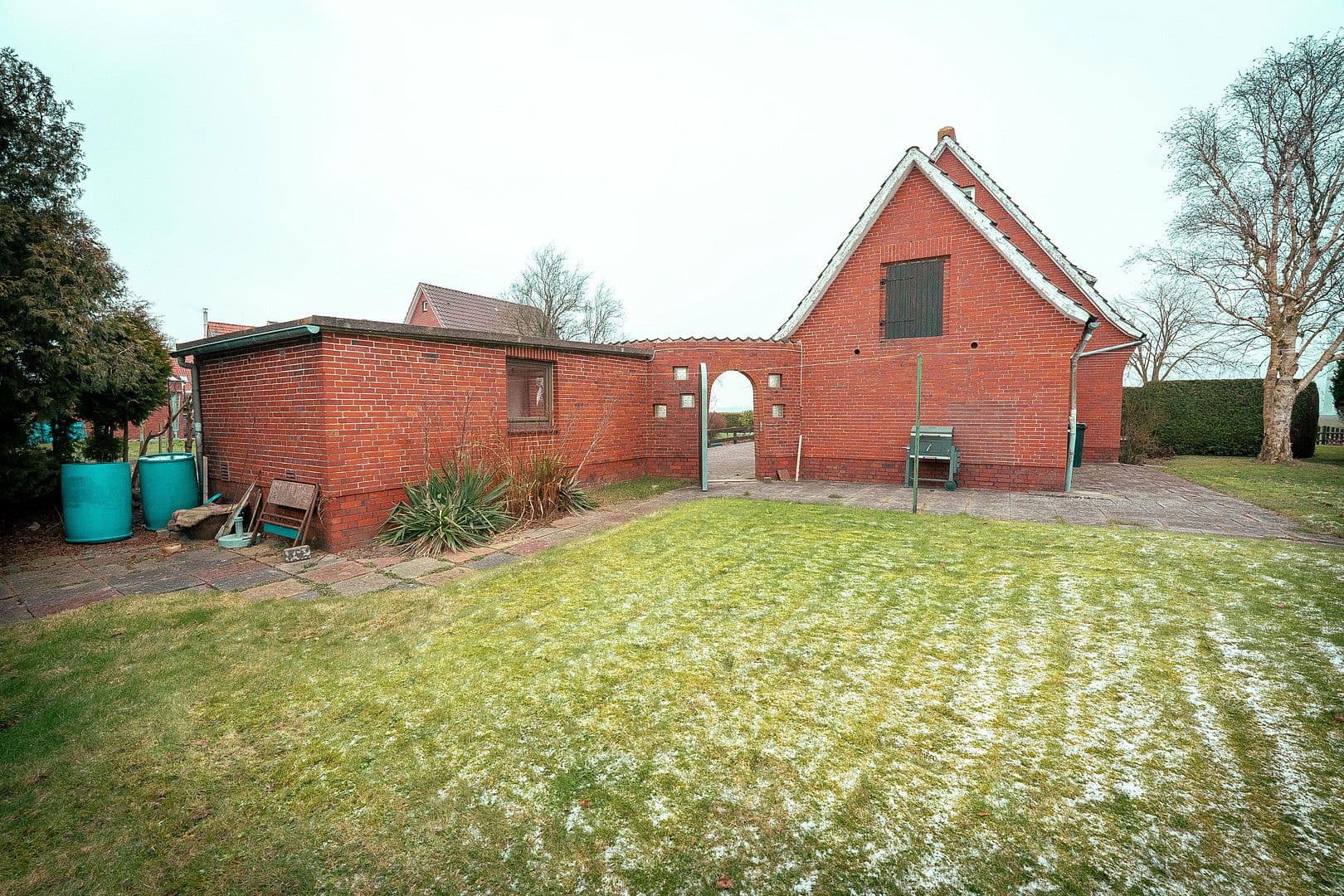 Prodej domu 108 m², pozemek 981 m², Oederquart, Dolní Sasko Prodej domu 108 m², pozemek 981 m², Oederquart, Dolní Sasko