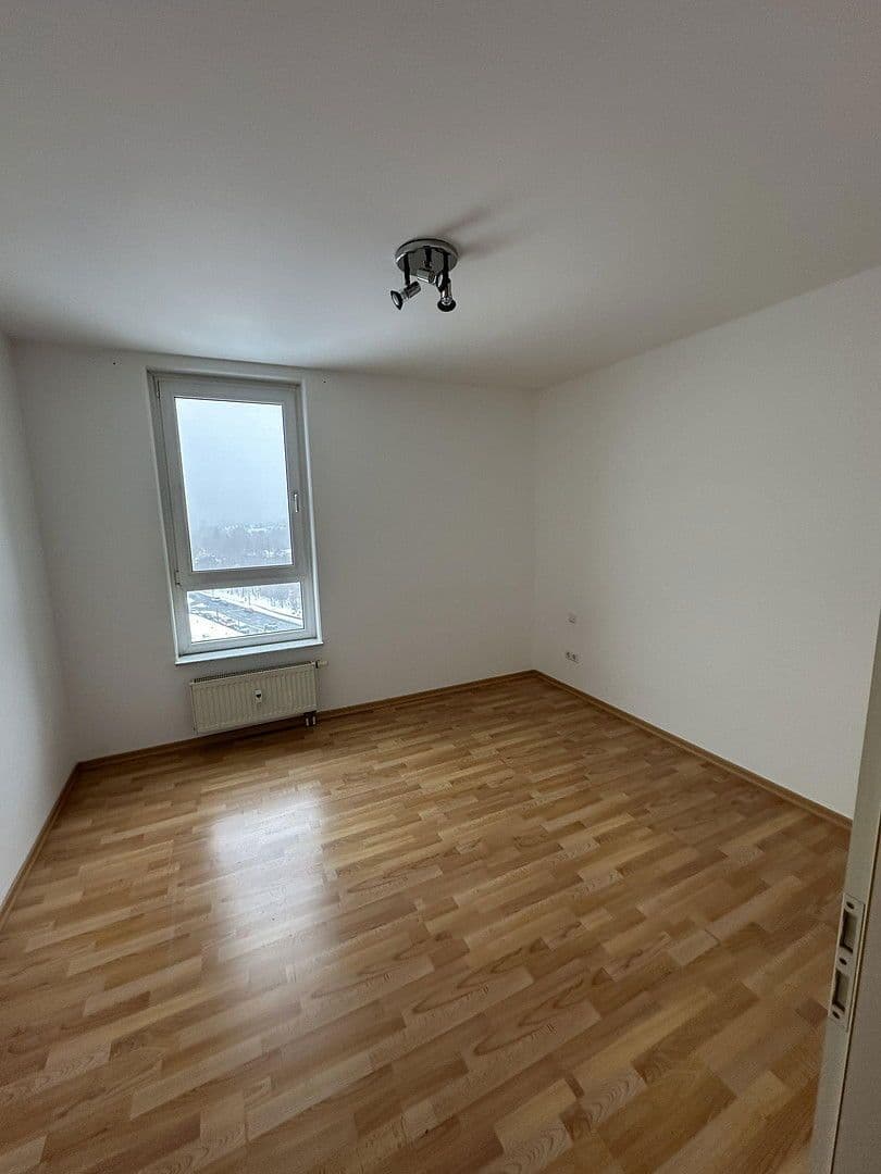 Pronájem bytu 2+1 50 m², Stuttgarter Allee 41, Leipzig, Sasko Pronájem bytu 2+1 50 m², Stuttgarter Allee 41, Leipzig, Sasko