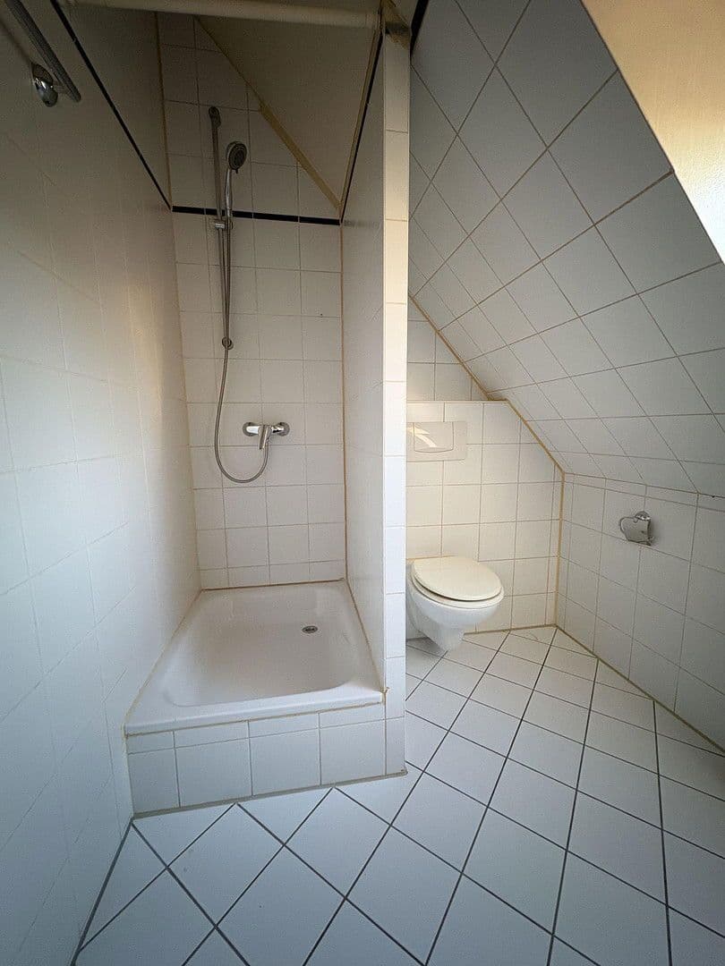 Pronájem bytu 1+1 18 m², Schleswigweg 3, Schwäbisch Hall, Bádensko-Württembersko Pronájem bytu 1+1 18 m², Schleswigweg 3, Schwäbisch Hall, Bádensko-Württembersko