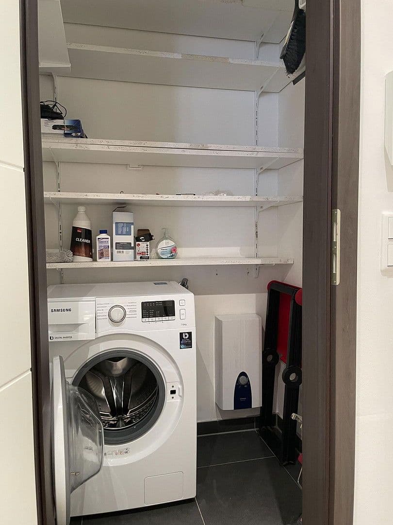 Pronájem bytu 2+kk 72 m², Neutrograben 11, Nürnberg (Stadtteil St. Johannis), Bavorsko Pronájem bytu 2+kk 72 m², Neutrograben 11, Nürnberg (Stadtteil St. Johannis), Bavorsko