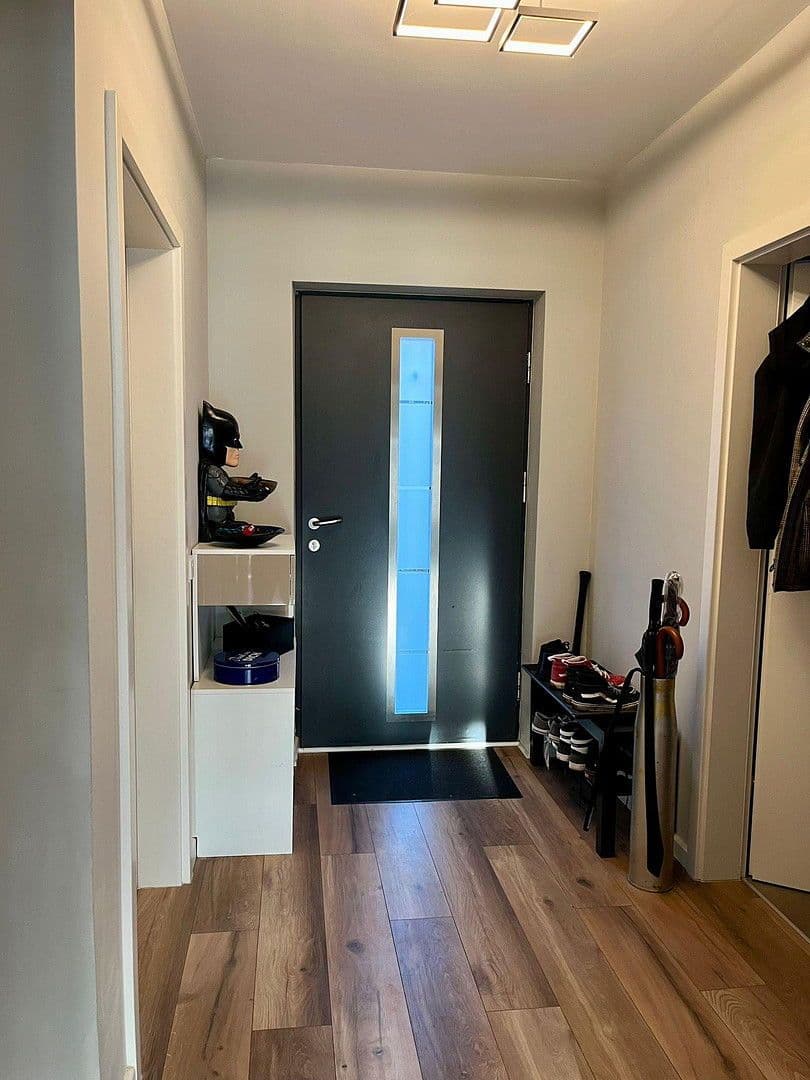 Prodej domu 146 m², pozemek 148 m², Oligschlägerweg 17, Solingen, Severní Porýní-Vestfálsko Prodej domu 146 m², pozemek 148 m², Oligschlägerweg 17, Solingen, Severní Porýní-Vestfálsko