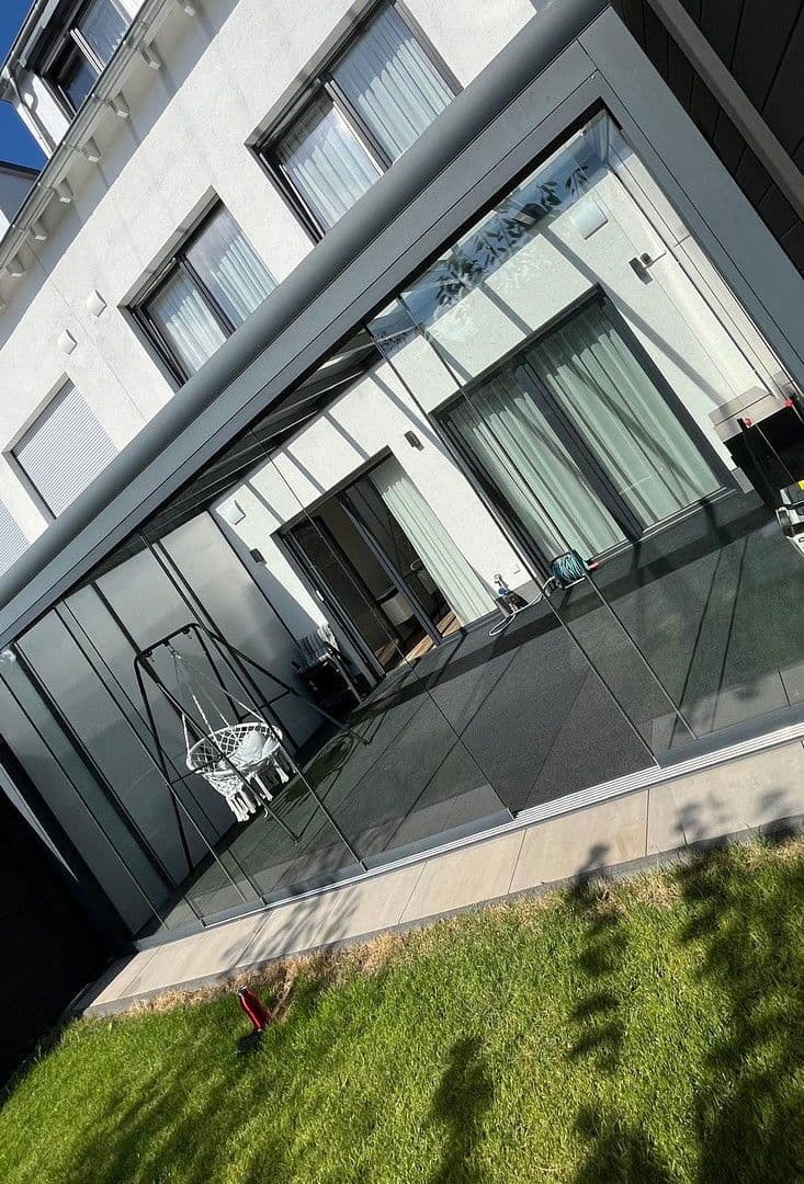 Prodej domu 146 m², pozemek 148 m², Oligschlägerweg 17, Solingen, Severní Porýní-Vestfálsko Prodej domu 146 m², pozemek 148 m², Oligschlägerweg 17, Solingen, Severní Porýní-Vestfálsko