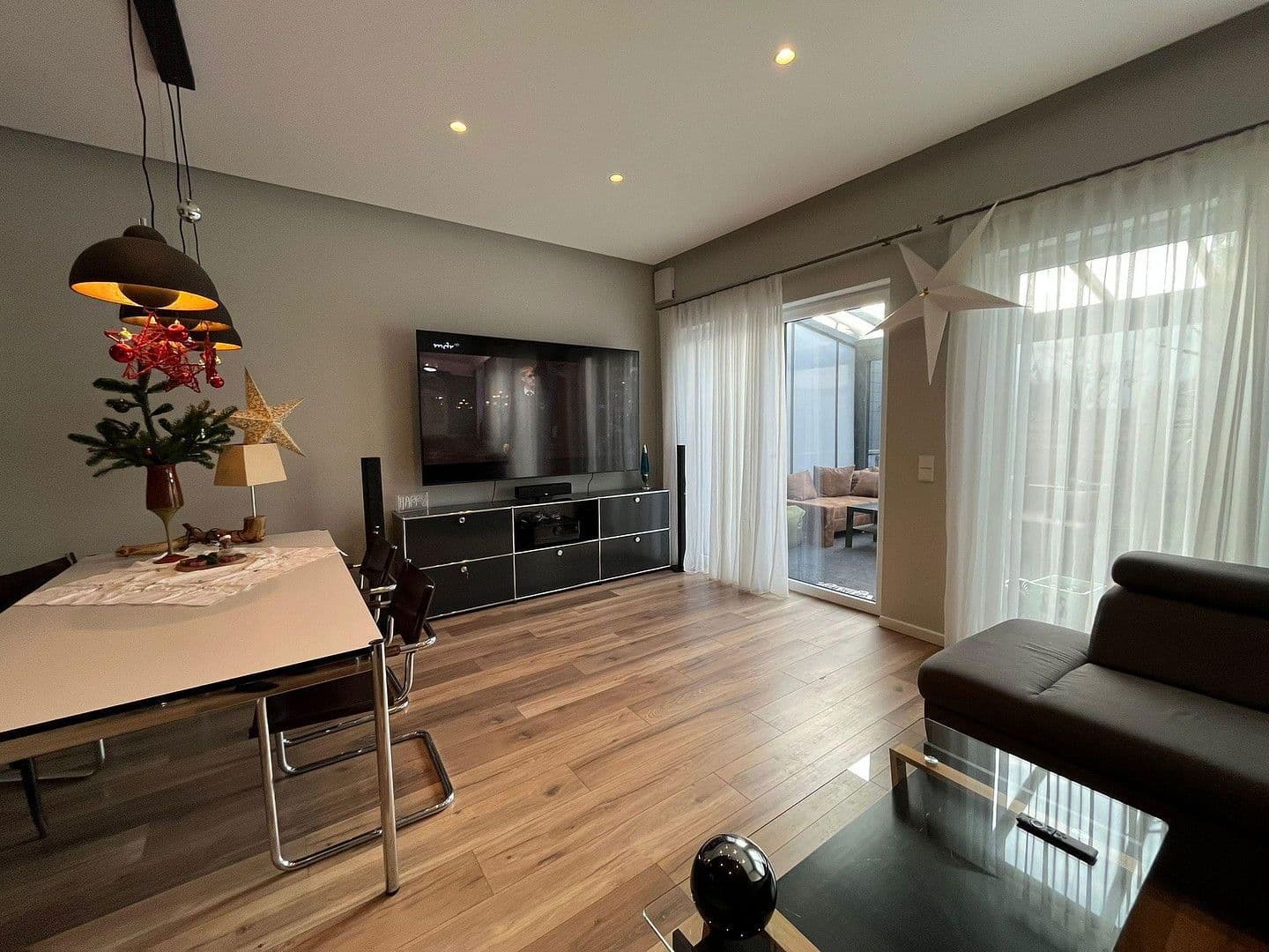 Prodej domu 146 m², pozemek 148 m², Oligschlägerweg 17, Solingen, Severní Porýní-Vestfálsko Prodej domu 146 m², pozemek 148 m², Oligschlägerweg 17, Solingen, Severní Porýní-Vestfálsko