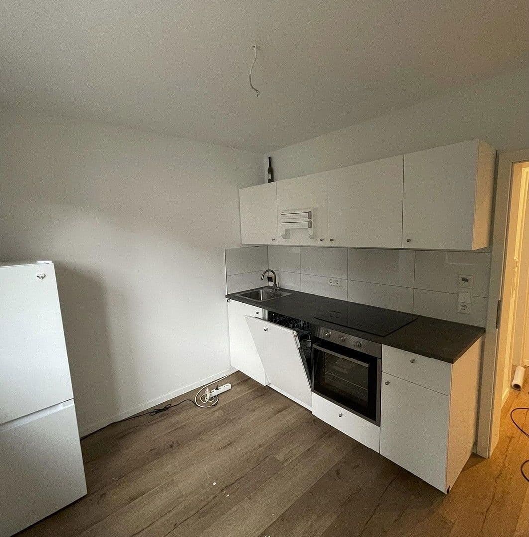 Pronájem bytu 2+kk 62 m², Brandenburger Straße 2, Esslingen am Neckar, Bádensko-Württembersko Pronájem bytu 2+kk 62 m², Brandenburger Straße 2, Esslingen am Neckar, Bádensko-Württembersko