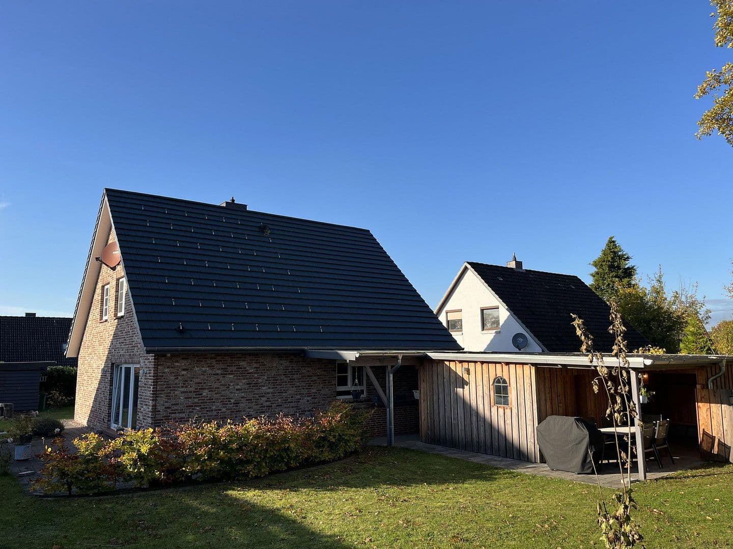 Prodej domu 146 m², pozemek 815 m², Tellingstedt, Šlesvicko-Holštýnsko Prodej domu 146 m², pozemek 815 m², Tellingstedt, Šlesvicko-Holštýnsko