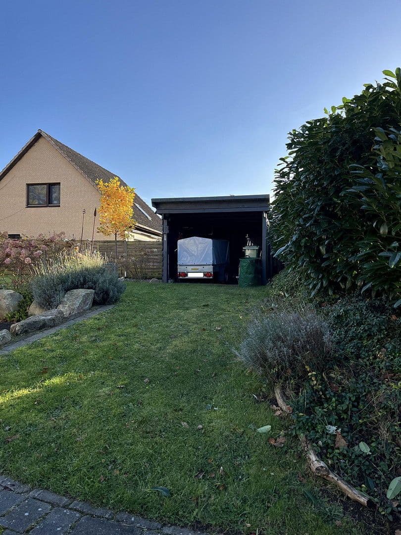 Prodej domu 146 m², pozemek 815 m², Tellingstedt, Šlesvicko-Holštýnsko Prodej domu 146 m², pozemek 815 m², Tellingstedt, Šlesvicko-Holštýnsko