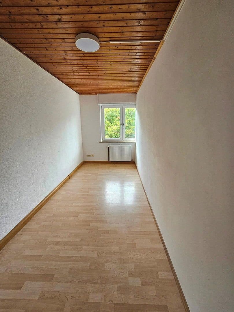 Pronájem bytu 4+1 71 m², Schneidemühler Str. 39D, Karlsruhe, Bádensko-Württembersko Pronájem bytu 4+1 71 m², Schneidemühler Str. 39D, Karlsruhe, Bádensko-Württembersko