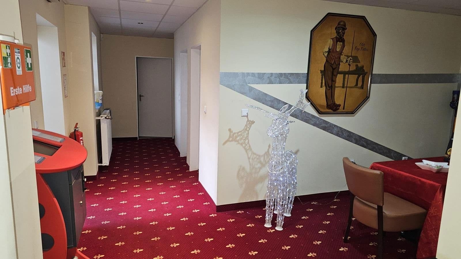 Prodej domu 775 m², pozemek 632 m², Duisburg, Severní Porýní-Vestfálsko Prodej domu 775 m², pozemek 632 m², Duisburg, Severní Porýní-Vestfálsko