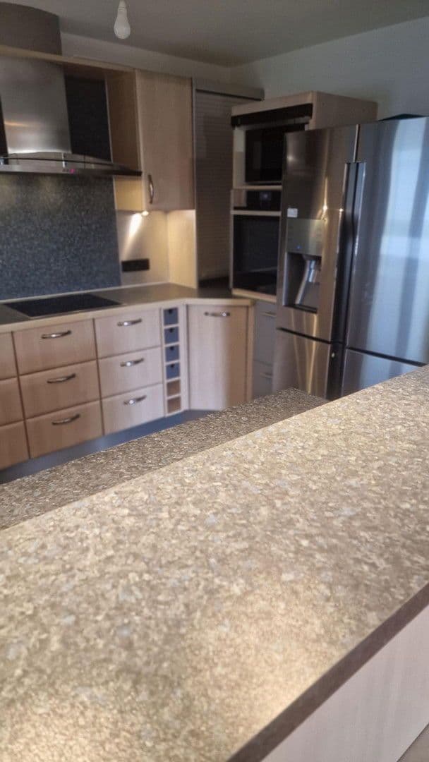 Prodej bytu 3+1 93 m², Untergruppenbach, Bádensko-Württembersko Prodej bytu 3+1 93 m², Untergruppenbach, Bádensko-Württembersko