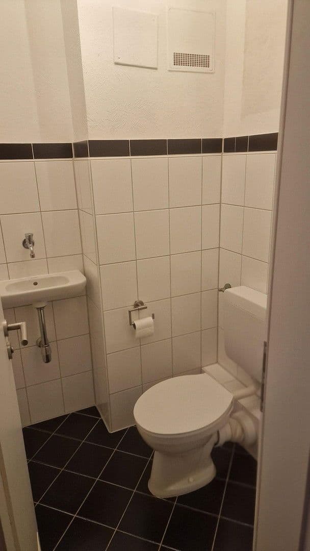 Prodej bytu 3+1 93 m², Untergruppenbach, Bádensko-Württembersko Prodej bytu 3+1 93 m², Untergruppenbach, Bádensko-Württembersko