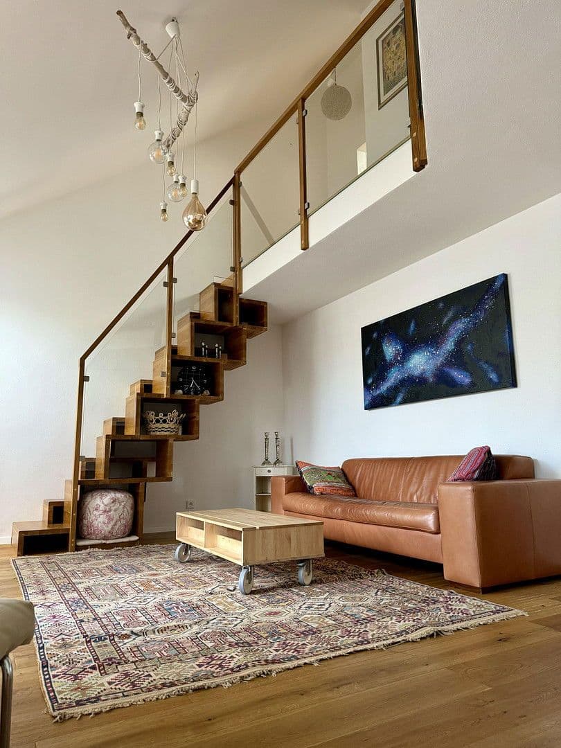 Pronájem bytu 4+kk 90 m², München, Bavorsko Pronájem bytu 4+kk 90 m², München, Bavorsko