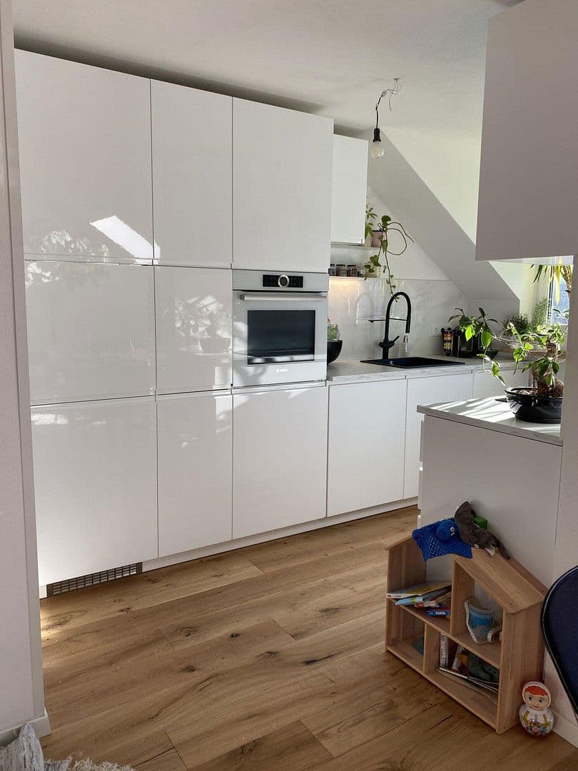 Pronájem bytu 4+kk 90 m², München, Bavorsko Pronájem bytu 4+kk 90 m², München, Bavorsko