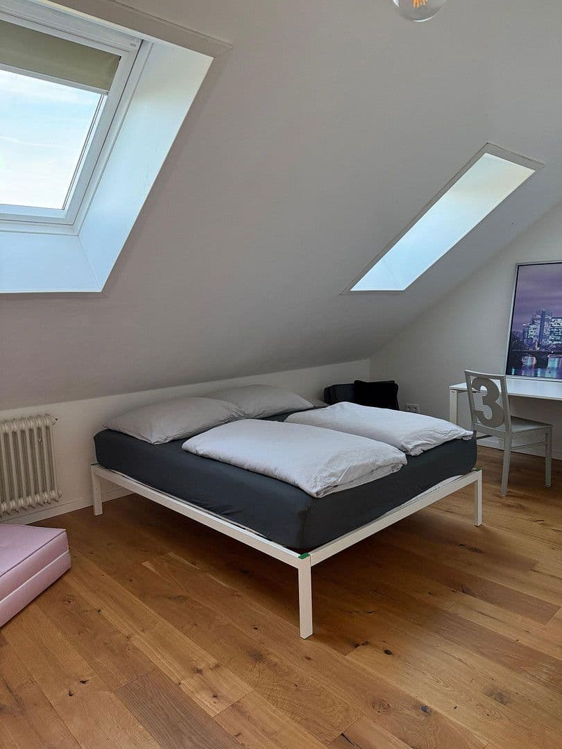 Pronájem bytu 4+kk 90 m², München, Bavorsko Pronájem bytu 4+kk 90 m², München, Bavorsko