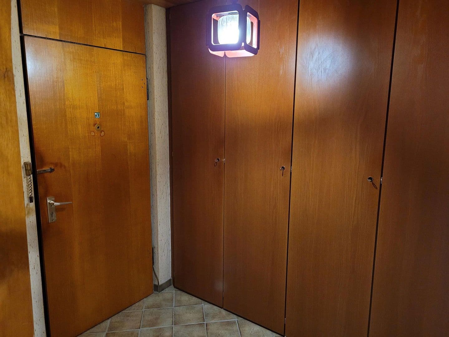 Prodej bytu 3+1 89 m², Sindelfinger Str. 118, Sindelfingen, Bádensko-Württembersko Prodej bytu 3+1 89 m², Sindelfinger Str. 118, Sindelfingen, Bádensko-Württembersko