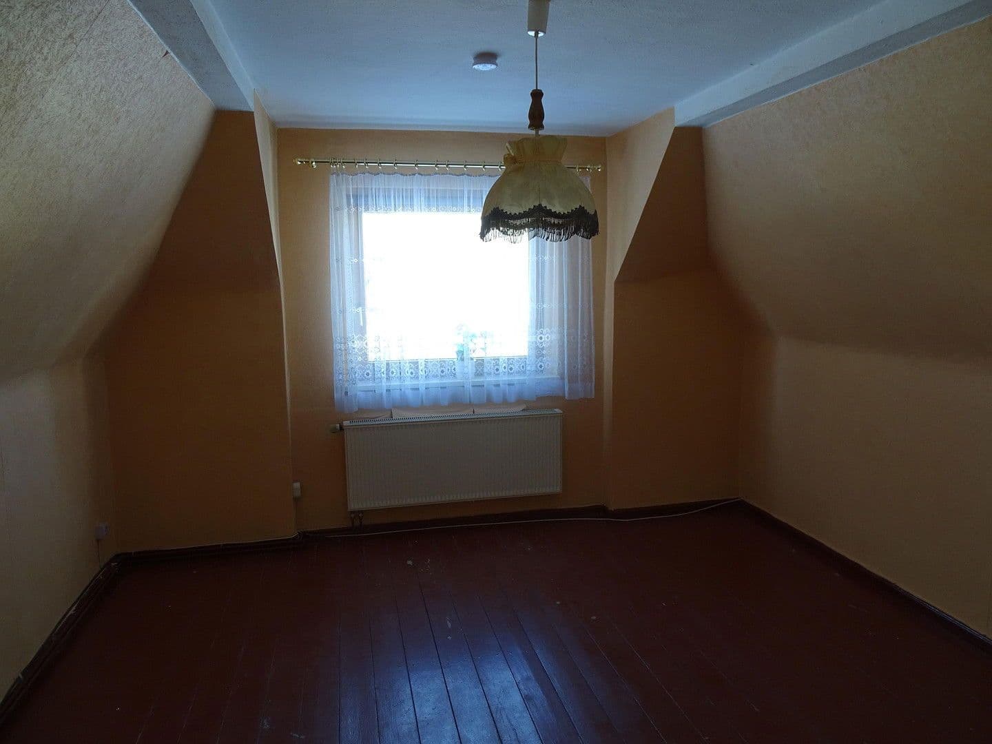 Prodej domu 130 m², pozemek 930 m², Am Anger 11, Stahnsdorf, Braniborsko Prodej domu 130 m², pozemek 930 m², Am Anger 11, Stahnsdorf, Braniborsko