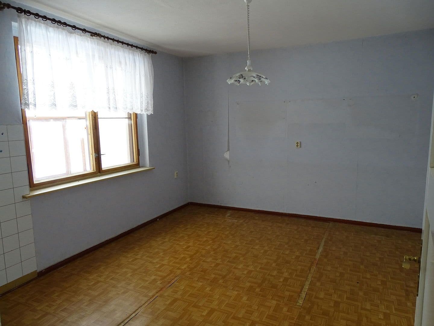 Prodej domu 130 m², pozemek 930 m², Am Anger 11, Stahnsdorf, Braniborsko Prodej domu 130 m², pozemek 930 m², Am Anger 11, Stahnsdorf, Braniborsko