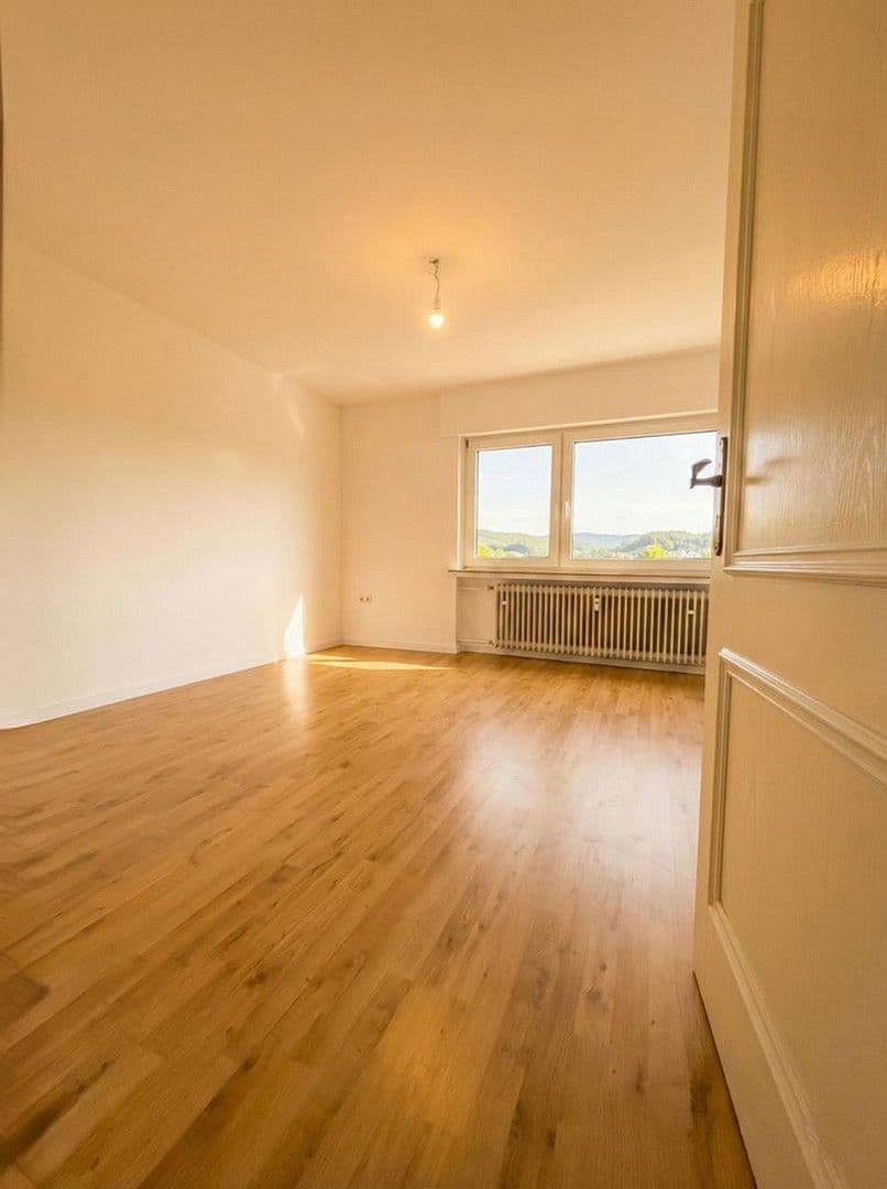 Pronájem bytu 3+kk 98 m², Gartenstraße 13, Werdohl, Severní Porýní-Vestfálsko Pronájem bytu 3+kk 98 m², Gartenstraße 13, Werdohl, Severní Porýní-Vestfálsko