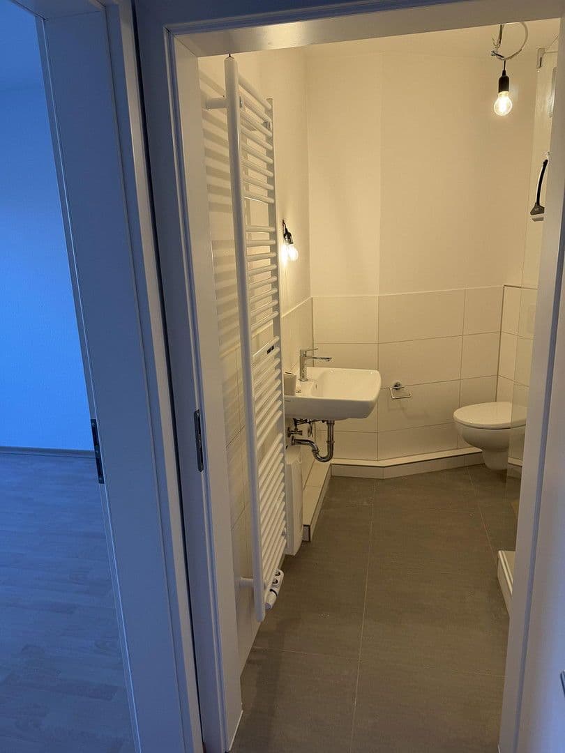 Pronájem bytu 2+1 68 m², Kirchweg 68, Adendorf, Dolní Sasko Pronájem bytu 2+1 68 m², Kirchweg 68, Adendorf, Dolní Sasko