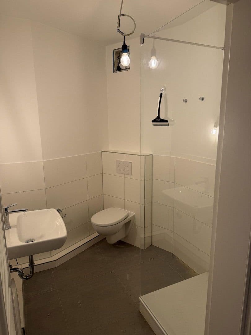 Pronájem bytu 2+1 68 m², Kirchweg 68, Adendorf, Dolní Sasko Pronájem bytu 2+1 68 m², Kirchweg 68, Adendorf, Dolní Sasko