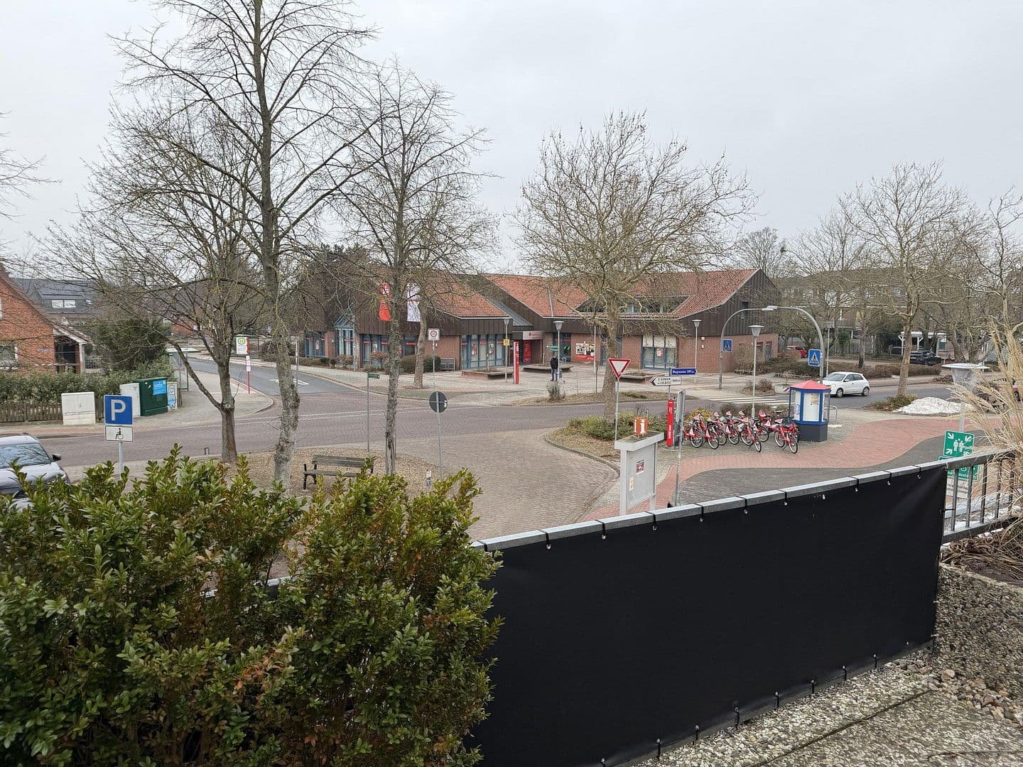 Pronájem bytu 2+1 68 m², Kirchweg 68, Adendorf, Dolní Sasko Pronájem bytu 2+1 68 m², Kirchweg 68, Adendorf, Dolní Sasko