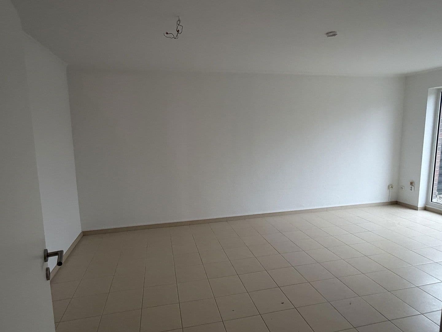 Pronájem bytu 2+1 68 m², Kirchweg 68, Adendorf, Dolní Sasko Pronájem bytu 2+1 68 m², Kirchweg 68, Adendorf, Dolní Sasko