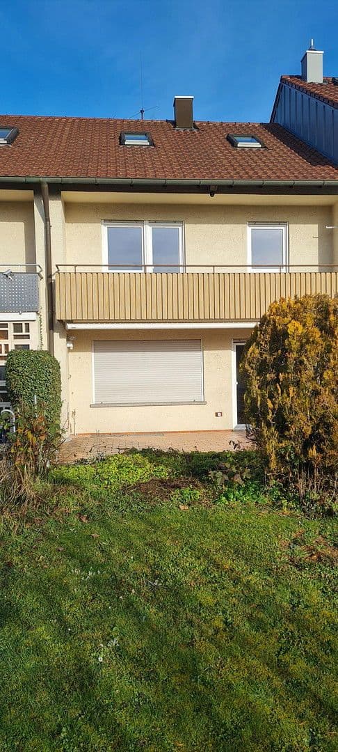 Pronájem domu 107 m², pozemek 239 m², Ehningen, Bádensko-Württembersko Pronájem domu 107 m², pozemek 239 m², Ehningen, Bádensko-Württembersko