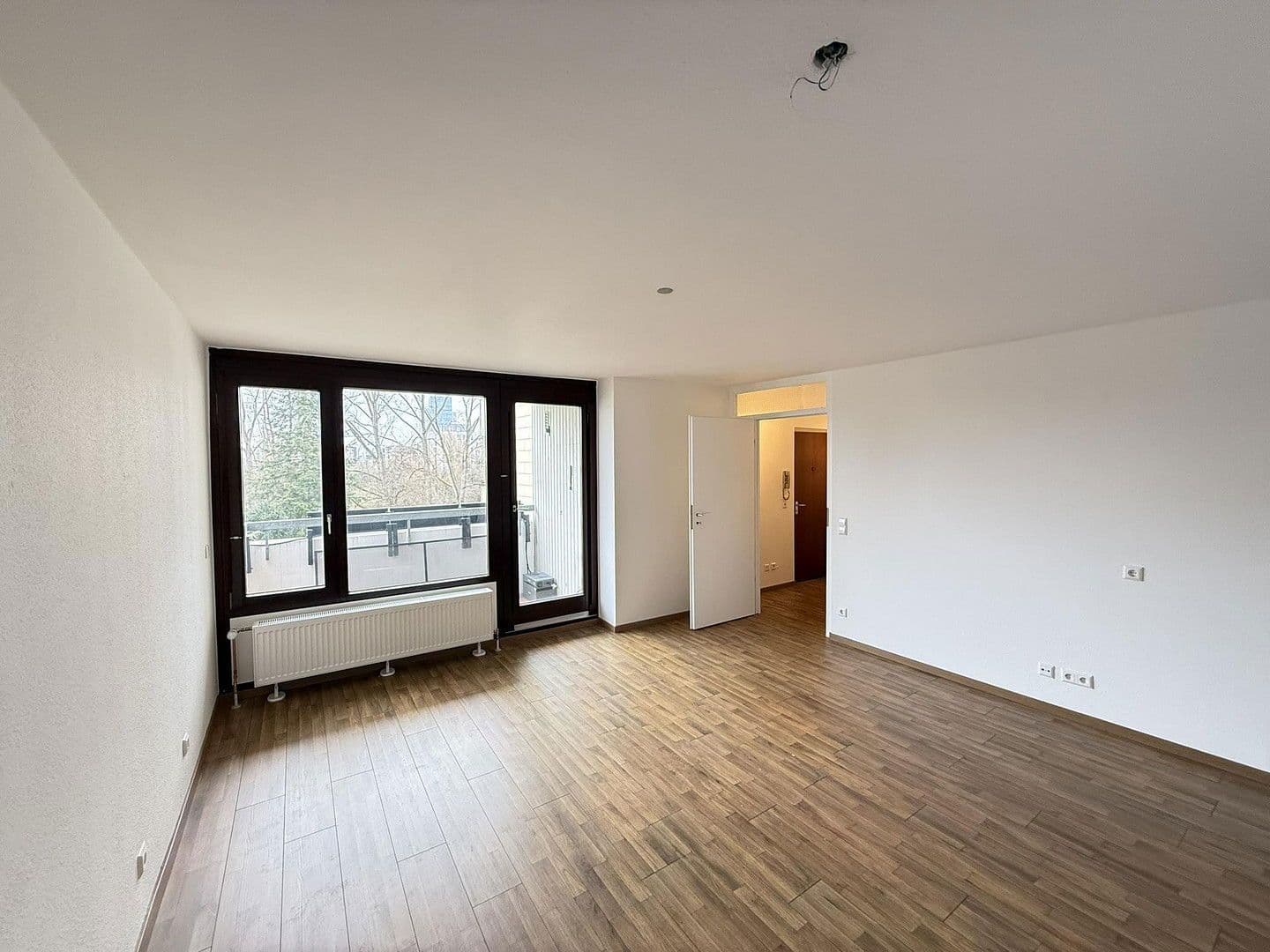 Pronájem bytu 2+1 57 m², Ebinger Weg, Stuttgart, Bádensko-Württembersko Pronájem bytu 2+1 57 m², Ebinger Weg, Stuttgart, Bádensko-Württembersko