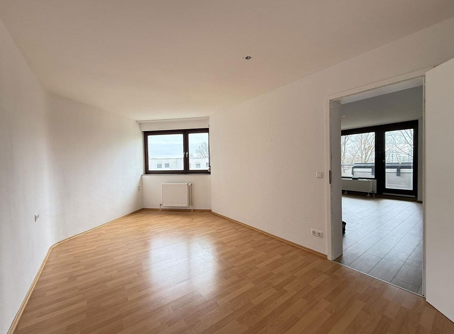 Pronájem bytu 2+1 57 m², Ebinger Weg, Stuttgart, Bádensko-Württembersko Pronájem bytu 2+1 57 m², Ebinger Weg, Stuttgart, Bádensko-Württembersko