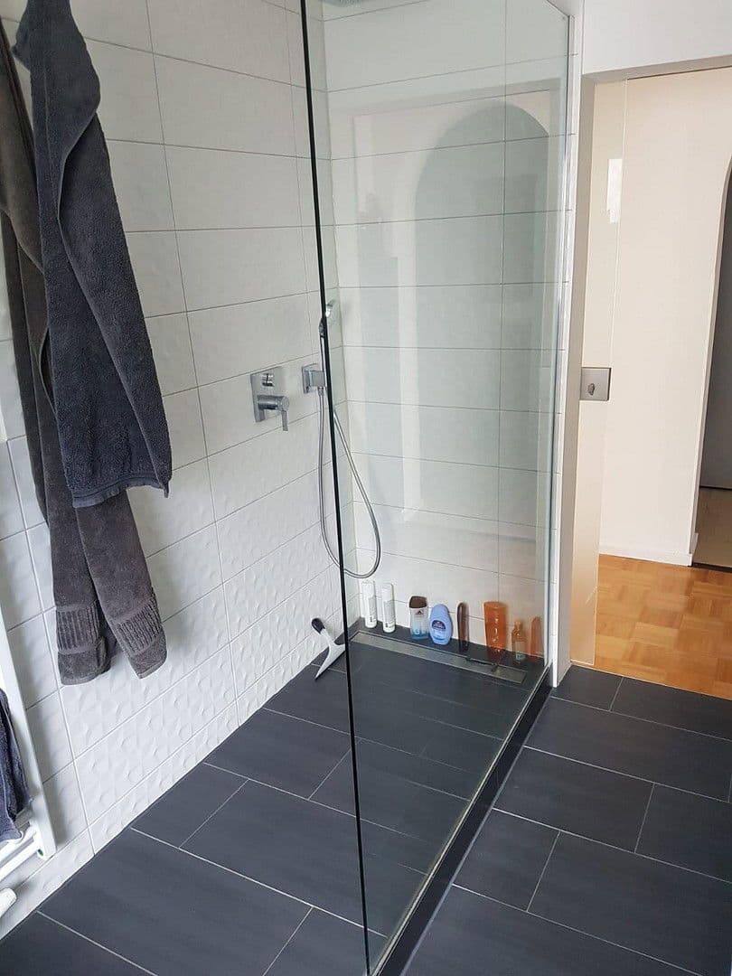 Prodej domu 180 m², pozemek 604 m², Neckarsteinach, Hessen Prodej domu 180 m², pozemek 604 m², Neckarsteinach, Hessen