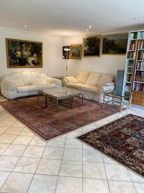 Prodej domu 220 m², pozemek 1.041 m², Berlin, Berlín Prodej domu 220 m², pozemek 1.041 m², Berlin, Berlín