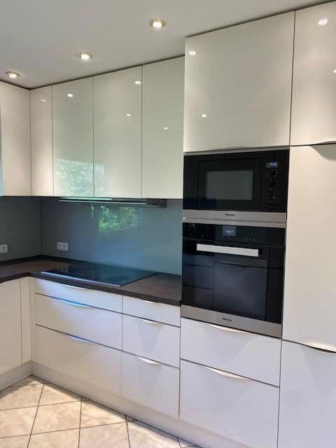 Prodej domu 220 m², pozemek 1.041 m², Berlin, Berlín Prodej domu 220 m², pozemek 1.041 m², Berlin, Berlín