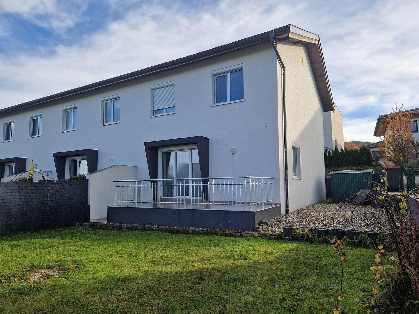 Pronájem domu 120 m², pozemek 250 m², Oberbrunnerstraße 154 Top 3, Pattigham, Horní Rakousko Pronájem domu 120 m², pozemek 250 m², Oberbrunnerstraße 154 Top 3, Pattigham, Horní Rakousko