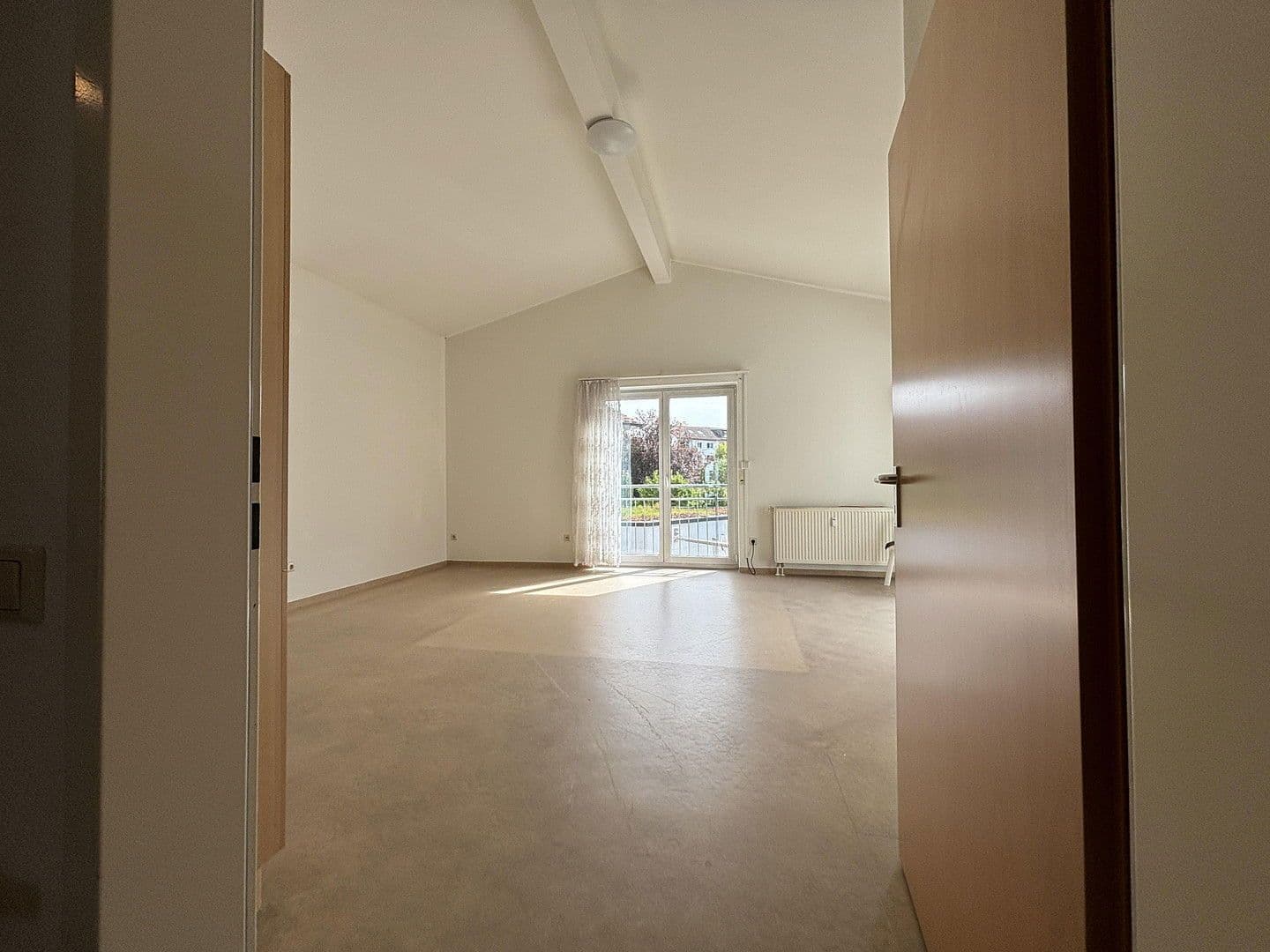 Pronájem bytu 2+1 58 m², Hofäcker 12, Allmersbach im Tal, Bádensko-Württembersko Pronájem bytu 2+1 58 m², Hofäcker 12, Allmersbach im Tal, Bádensko-Württembersko
