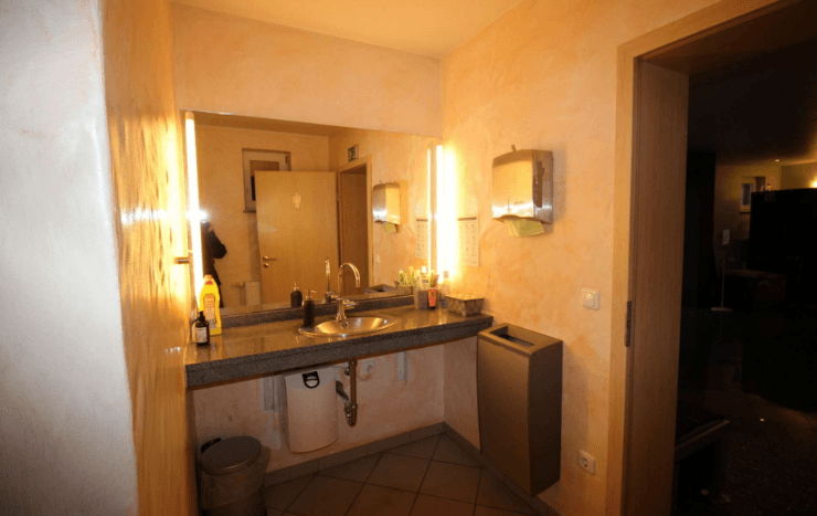 Prodej kanceláře 739 m², Dönseler Straße 4, Dickel, Dolní Sasko Prodej kanceláře 739 m², Dönseler Straße 4, Dickel, Dolní Sasko