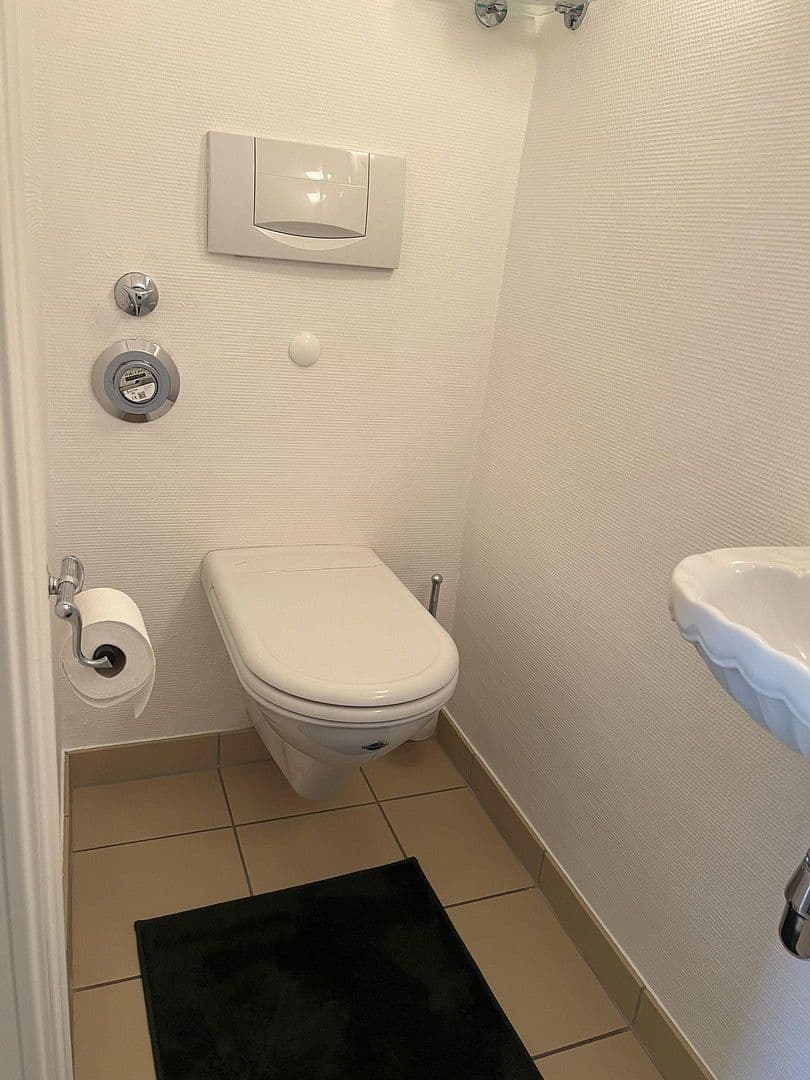 Pronájem bytu 3+1 80 m², Palmaille 35, Hamburg, Hamburg Pronájem bytu 3+1 80 m², Palmaille 35, Hamburg, Hamburg