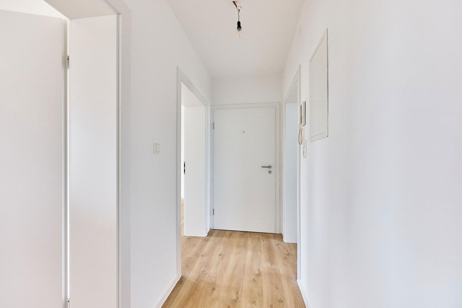 Pronájem bytu 2+kk 64 m², Amerikaner Str. 13, Mannheim, Bádensko-Württembersko Pronájem bytu 2+kk 64 m², Amerikaner Str. 13, Mannheim, Bádensko-Württembersko