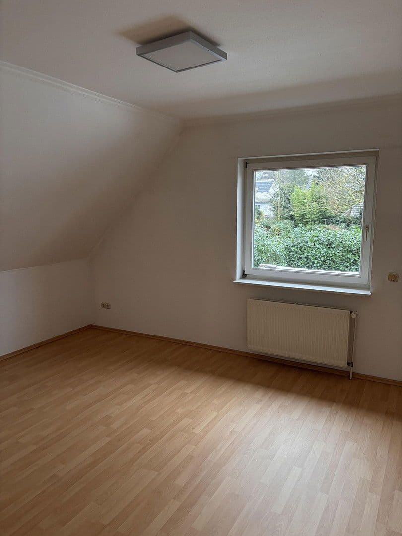 Prodej domu 144 m², pozemek 355 m², Rellingen, Šlesvicko-Holštýnsko Prodej domu 144 m², pozemek 355 m², Rellingen, Šlesvicko-Holštýnsko