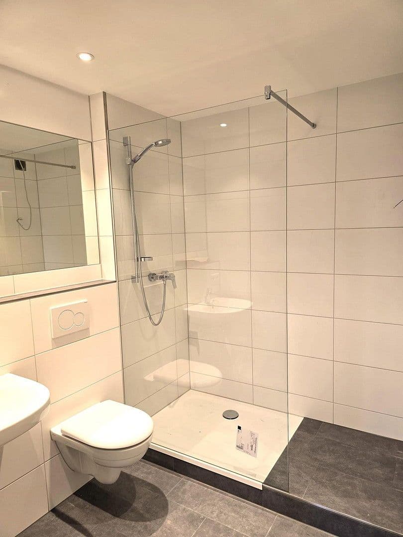 Pronájem bytu 2+1 63 m², Moltkestraße 97, Reutlingen, Bádensko-Württembersko Pronájem bytu 2+1 63 m², Moltkestraße 97, Reutlingen, Bádensko-Württembersko