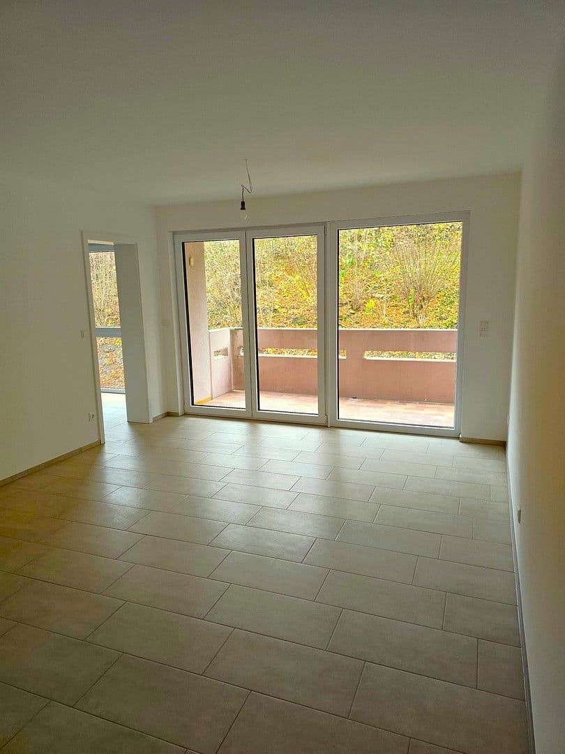 Pronájem bytu 2+1 63 m², Moltkestraße 97, Reutlingen, Bádensko-Württembersko Pronájem bytu 2+1 63 m², Moltkestraße 97, Reutlingen, Bádensko-Württembersko